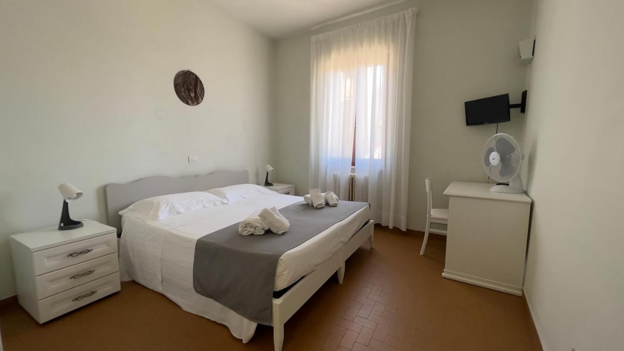 Standard Double Room,1526403445:JPEG