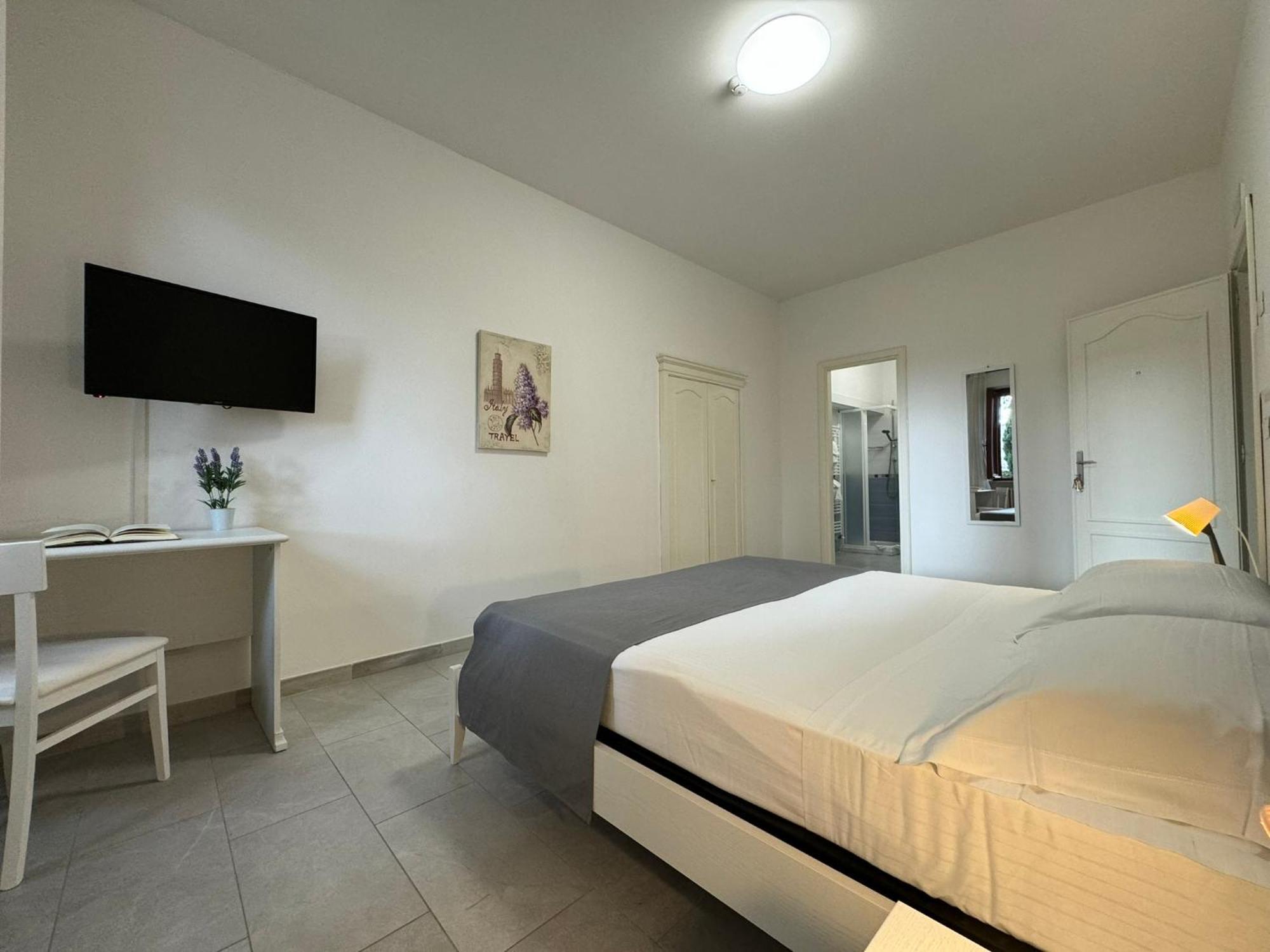 Superior Double Room,1526545327:JPEG