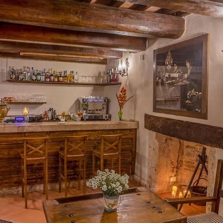 Borgo Petroro-2